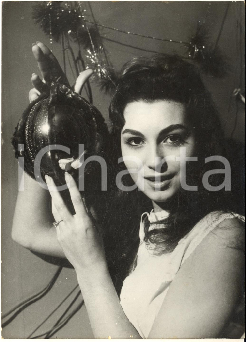 1957 ROMA Rosanna SCHIAFFINO prepara l'albero di Natale - Foto 13x18 cm