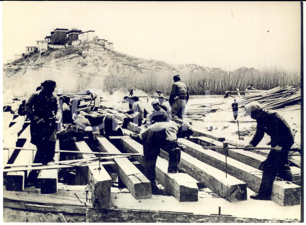 1959 LHASA (TIBET) Workers rebuild a bridge burned in the revolt *Photo 18x13
