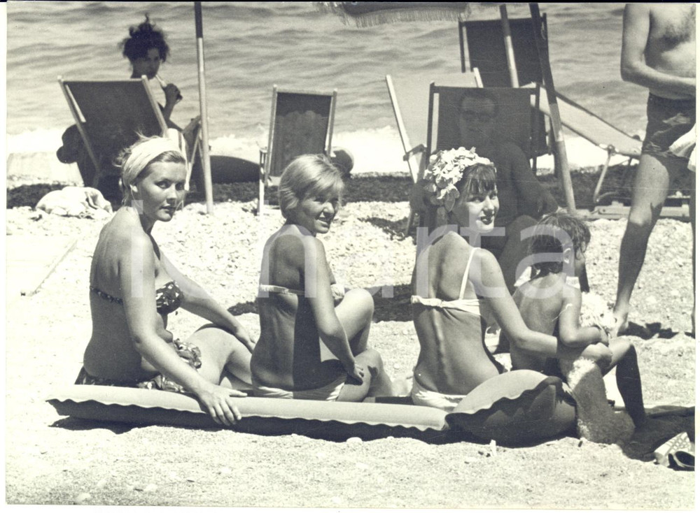 1962 TAORMINA MAZZARO' Rassegna Cinematografica Messina - Starlette in spiaggia