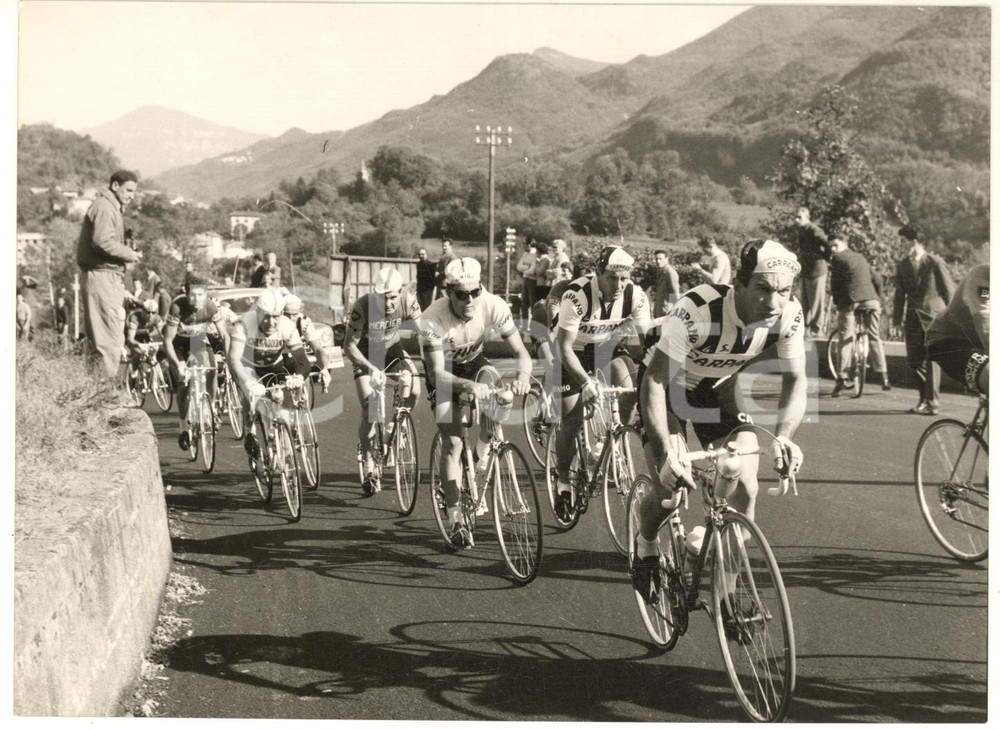 1958 CICLISMO GIRO DI LOMBARDIA Nino DEFILIPPIS guida i fuggitivi *Foto 18x13 cm