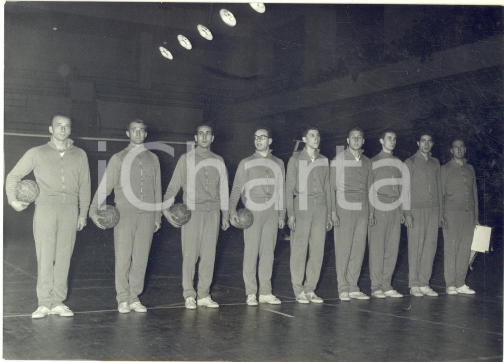 1958 PARIS PALLAVOLO Incontro PARIGI-ROMA - La squadra romana - Foto 18x13 cm