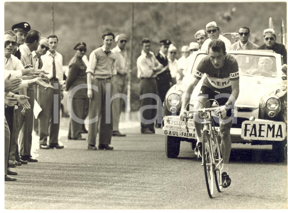 1957 CICLISMO GIRO D'ITALIA 2^ tappa - Charly GAUL in gara - Foto 18x13 cm