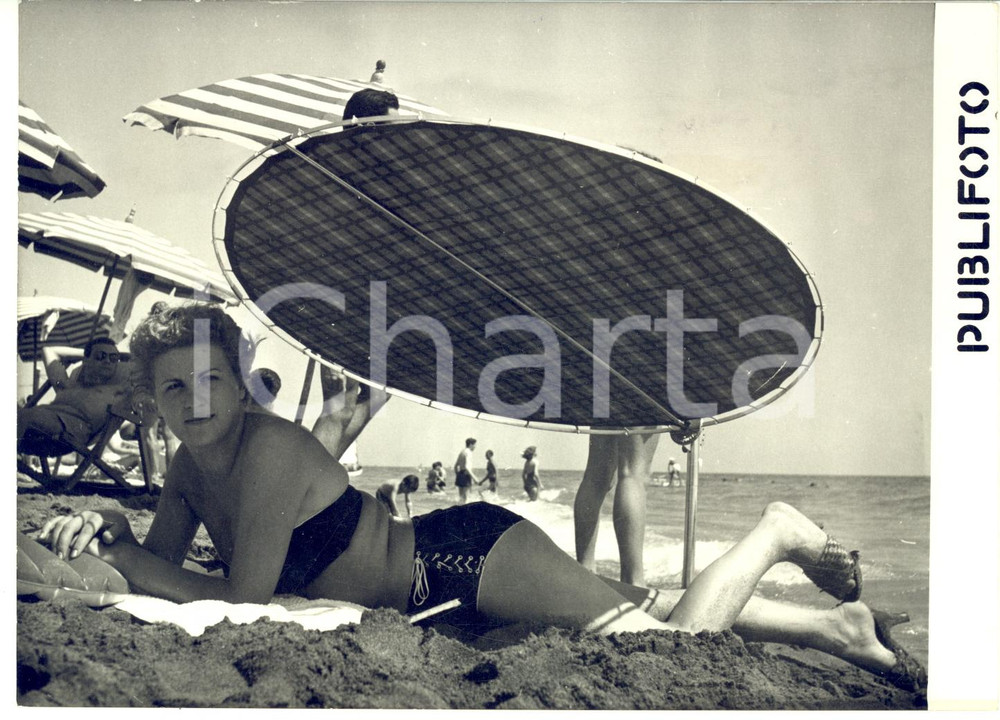 1954 LIDO DI OSTIA Nuovo parasole FOGLIA richiudibile *Foto 18x13 cm (1)