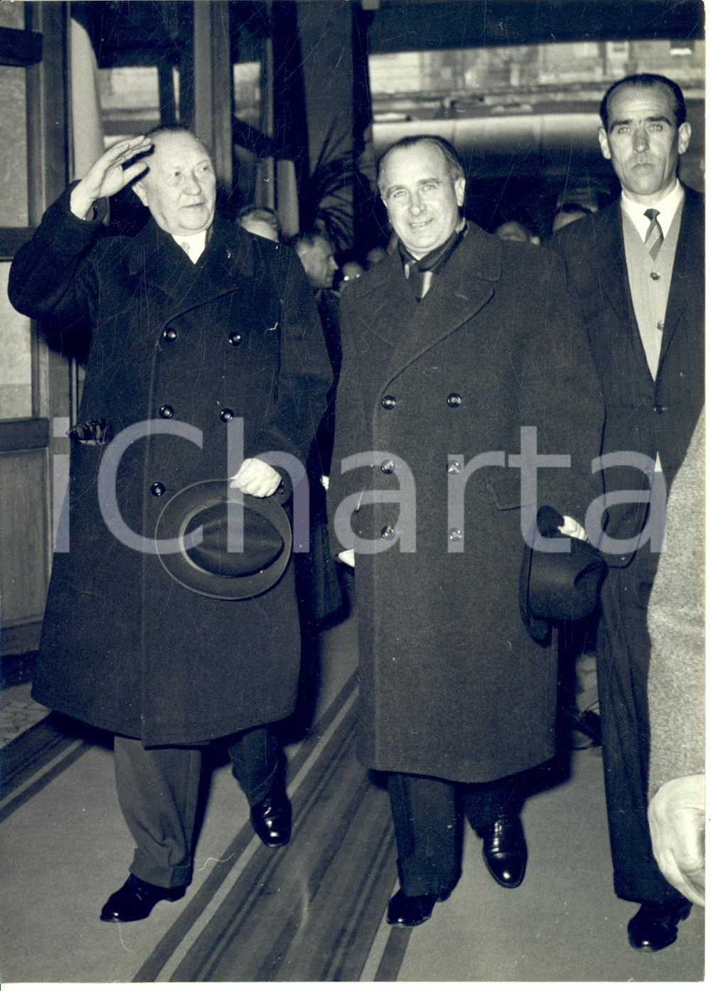 1957 COMO Arrivo cancelliere Konrad ADENAUER per le vacanze a Cadenabbia *Foto