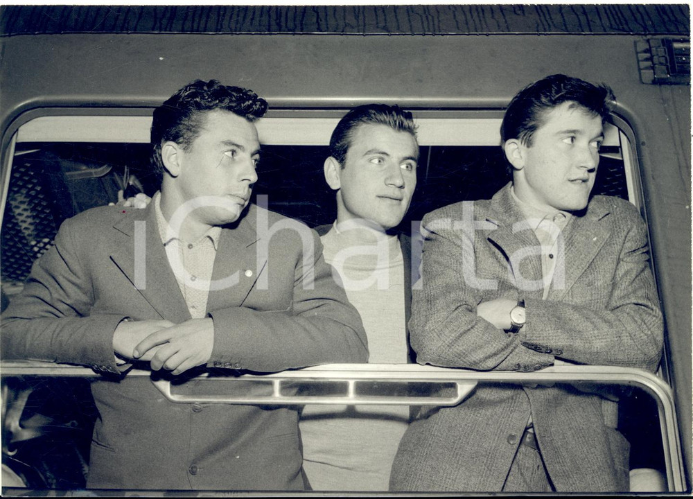 1956 MILANO CALCIO Partenza della Nazionale Sperimentale Italiana per Marsiglia