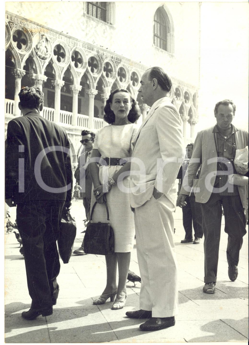 1960 ca VENEZIA Eric Maria REMARQUE con la moglie Paulette GODDARD *Foto 13x18