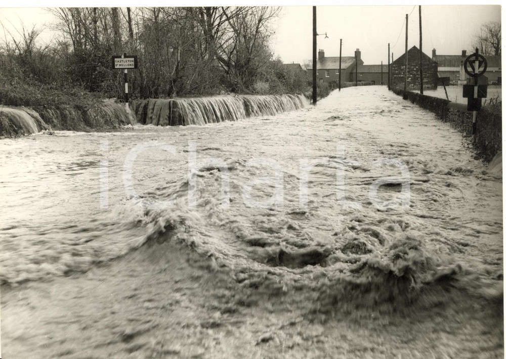 1960 SOUTH WALES River EBBW breaks its banks near Newport-Cardiff road - Photo