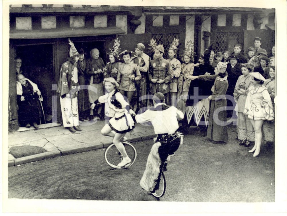1954 HEREFORD Birthday gift from the local theatre for Jane PEGLER 102-year-old
