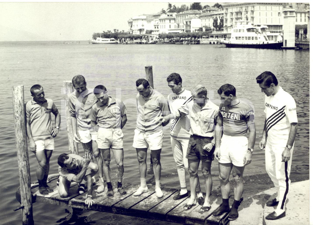 1963 BELLAGIO CICLISMO Raduno dei professionisti sul Lago di Como - Foto