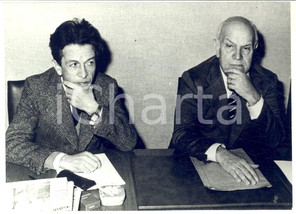 1976 ROMA Enrico BERLINGUER e Francesco DE MARTINO a colloquio sul governo MORO
