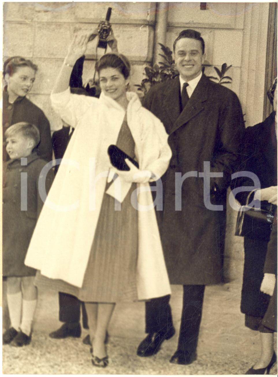 1957 LOUVECIENNES Mariage Hélène de France - Evrard de LIMBOURG-STIRUM *Photo