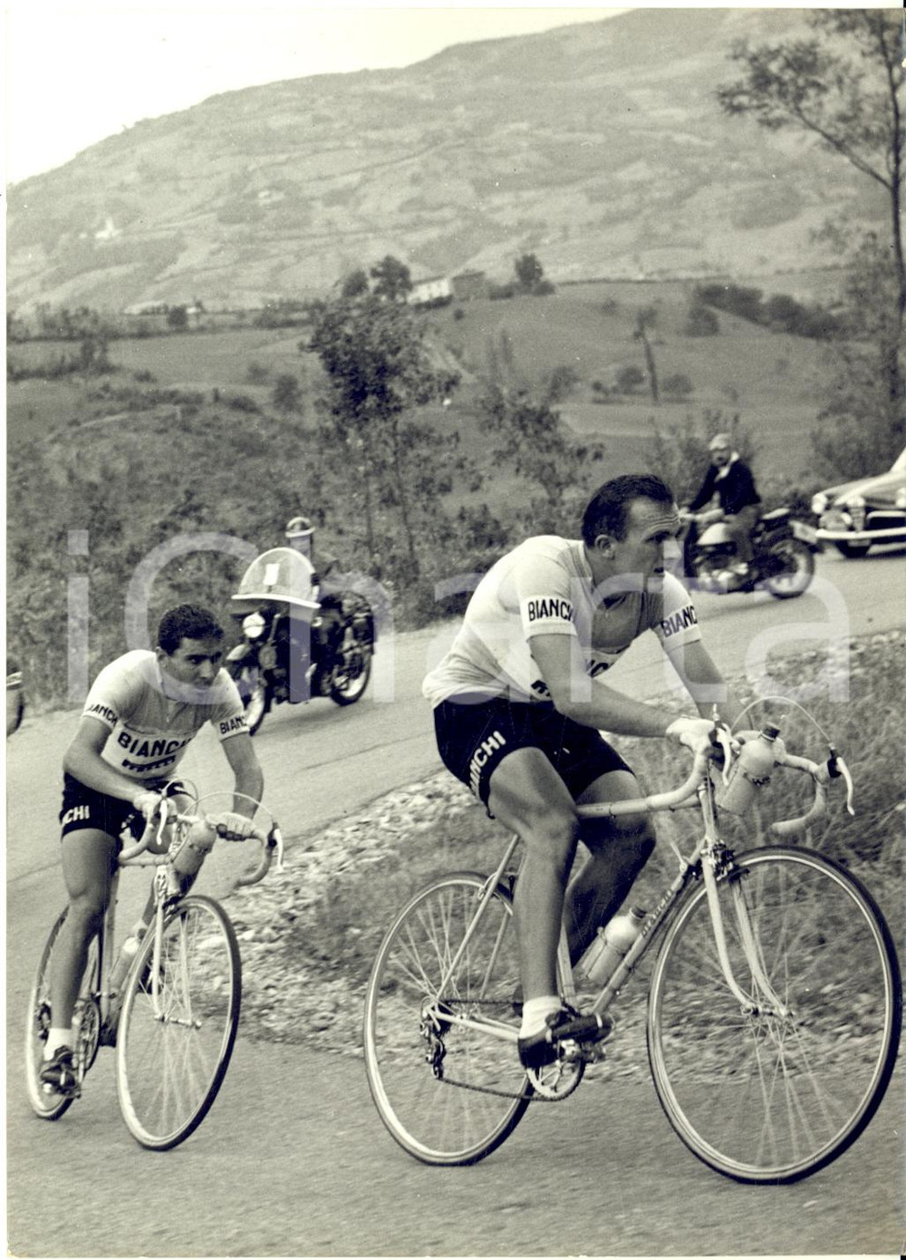 1958 CICLISMO GIRO DELL' EMILIA Diego RONCHINI e Noè CONTI in fuga - Foto 13x18