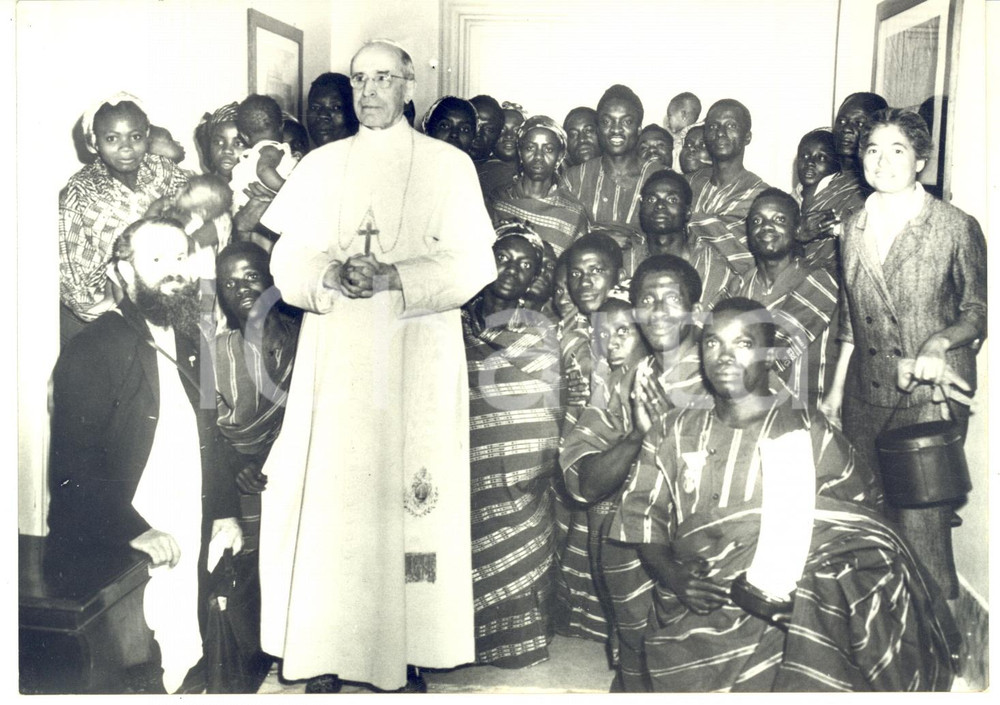 1957 ROMA Papa Pio XII riceve in udienza gruppo Azione Cattolica Costa d'Avorio