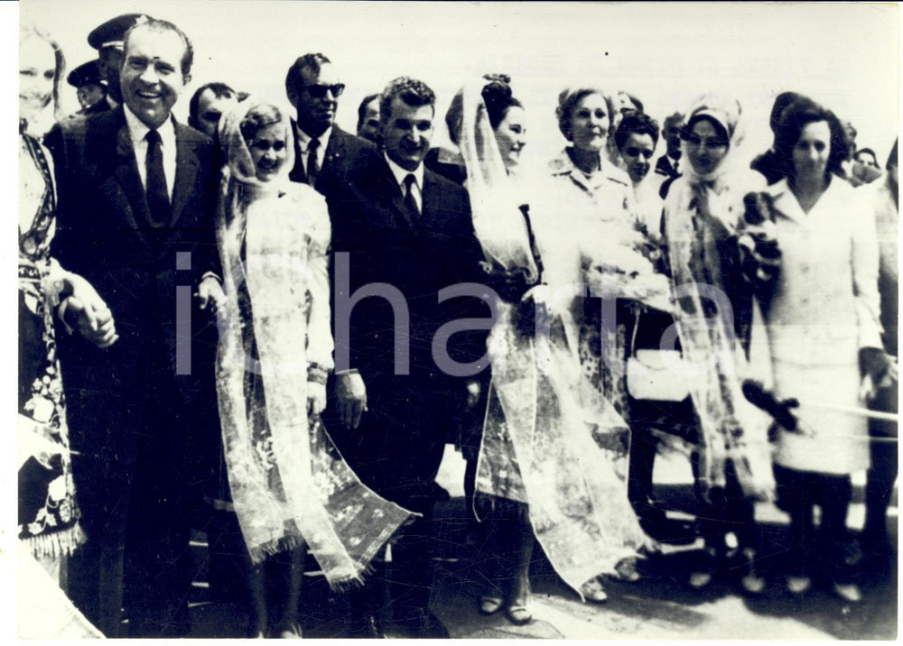 1969 BUCAREST (ROMANIA) Presidente Richard NIXON accolto da Nicolae CEAUSESCU
