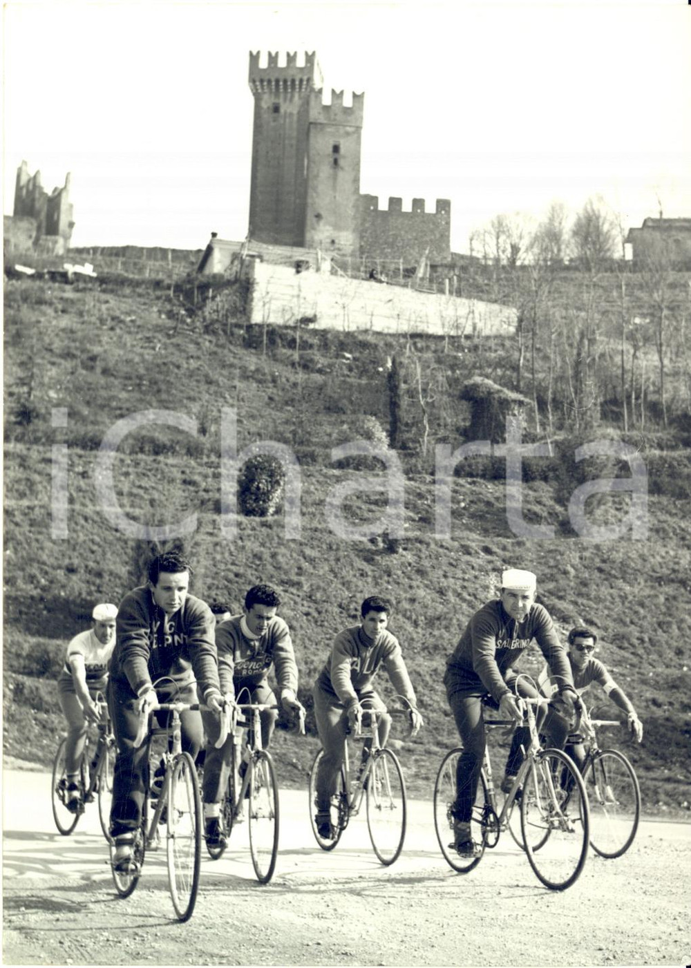 1955 ca CICLISMO VALEGGIO SUL MINCIO Raduno Dilettanti Azzurrabili - Allenamento