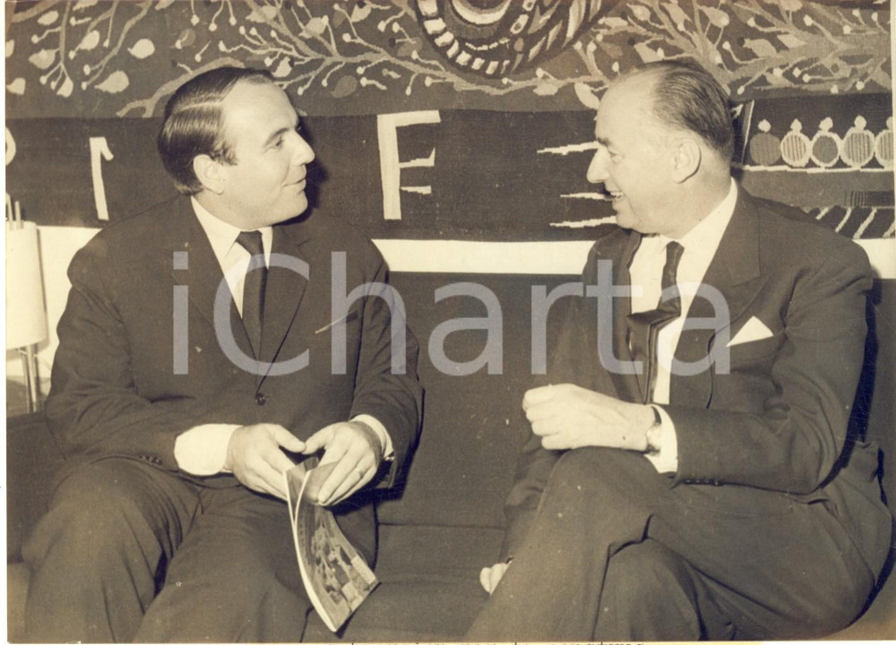 1960 PARIS Principe Sadruddin AGA KHAN incontra René MAHEU pro monumenti Nubia