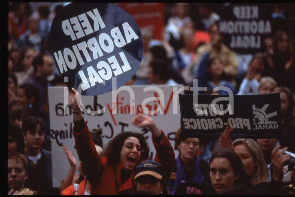 Fotografia d epoca originale 35mm vintage slide 1995 NEW YORK St. Patrick Cathedral  Prochoice group 1