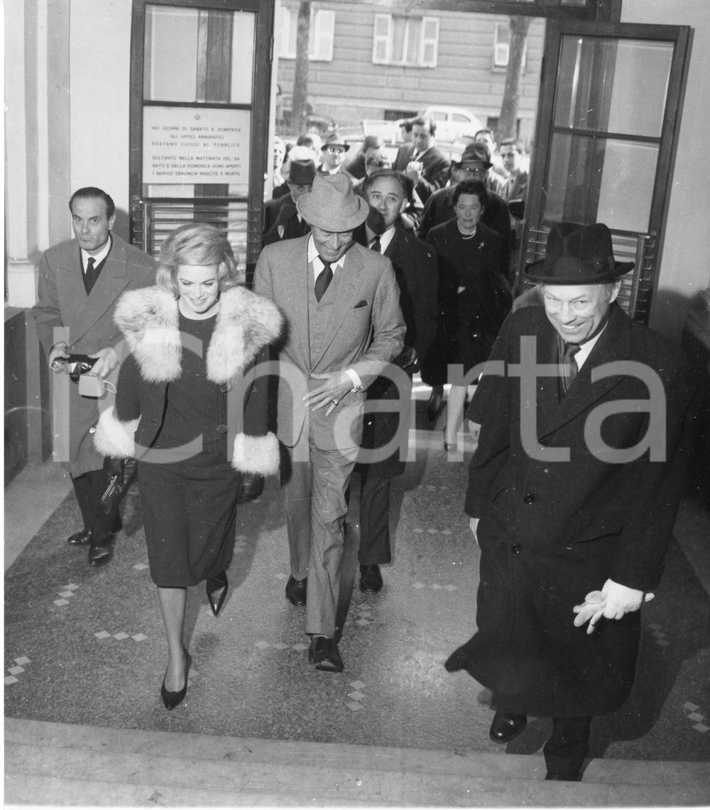 Fotografia d epoca originale 1962 GENOVA Comune  Nozze Rex HARRISON  Rachel ROBERTS 1 Foto vintage 1