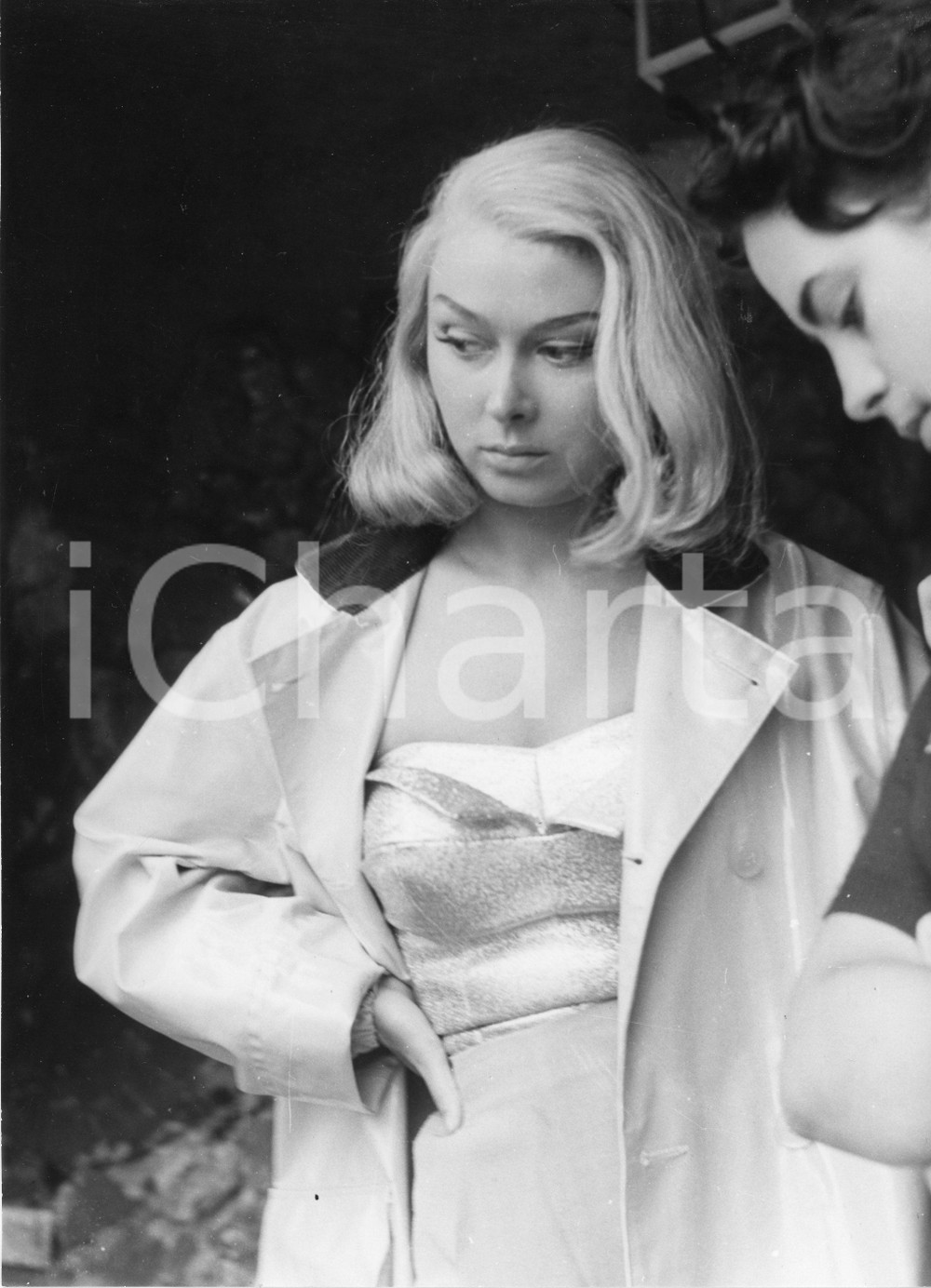 Fotografia d epoca originale 1958 RAPALLO Attrice Dorian GRAY sul set di Racconti d estate  Foto 18x24 cm 1