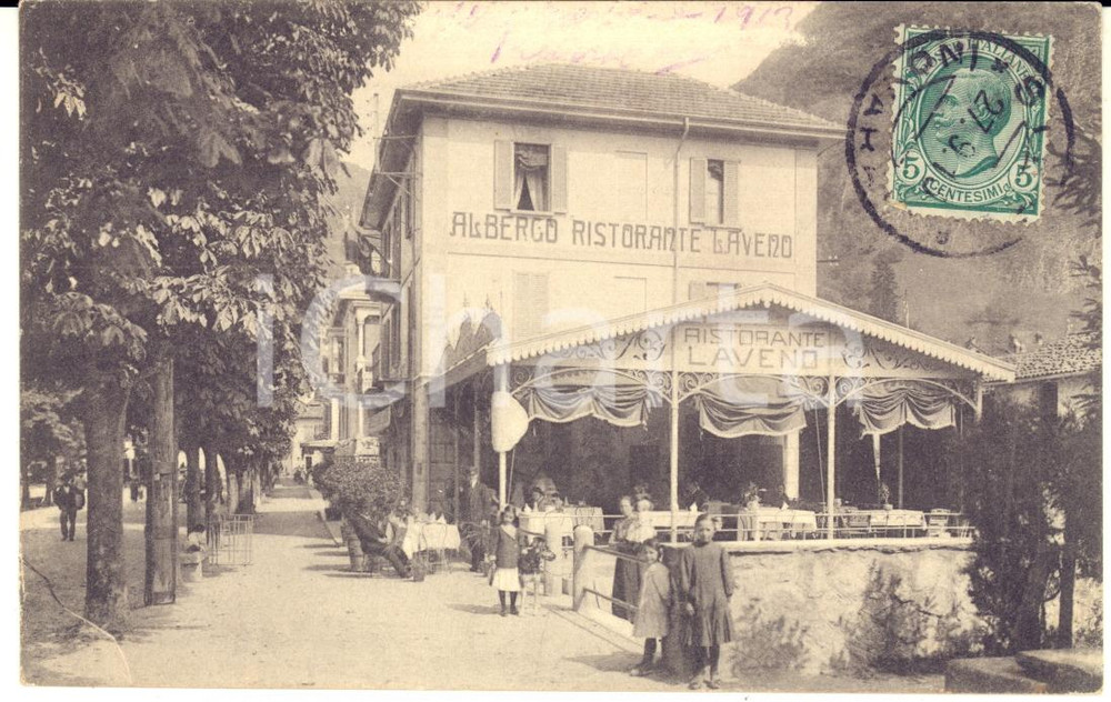 1913 LAVENO MOMBELLO Albergo Ristorante LAVENO - Cartolina ANIMATA bambini RARA  Cartolina postale d'epoca, che mostra l'Albergo Ristorante Laveno - Pensione Bugo.Viaggiata.CONDIZIONI: G FORMATO: FP    originale e autentica 1