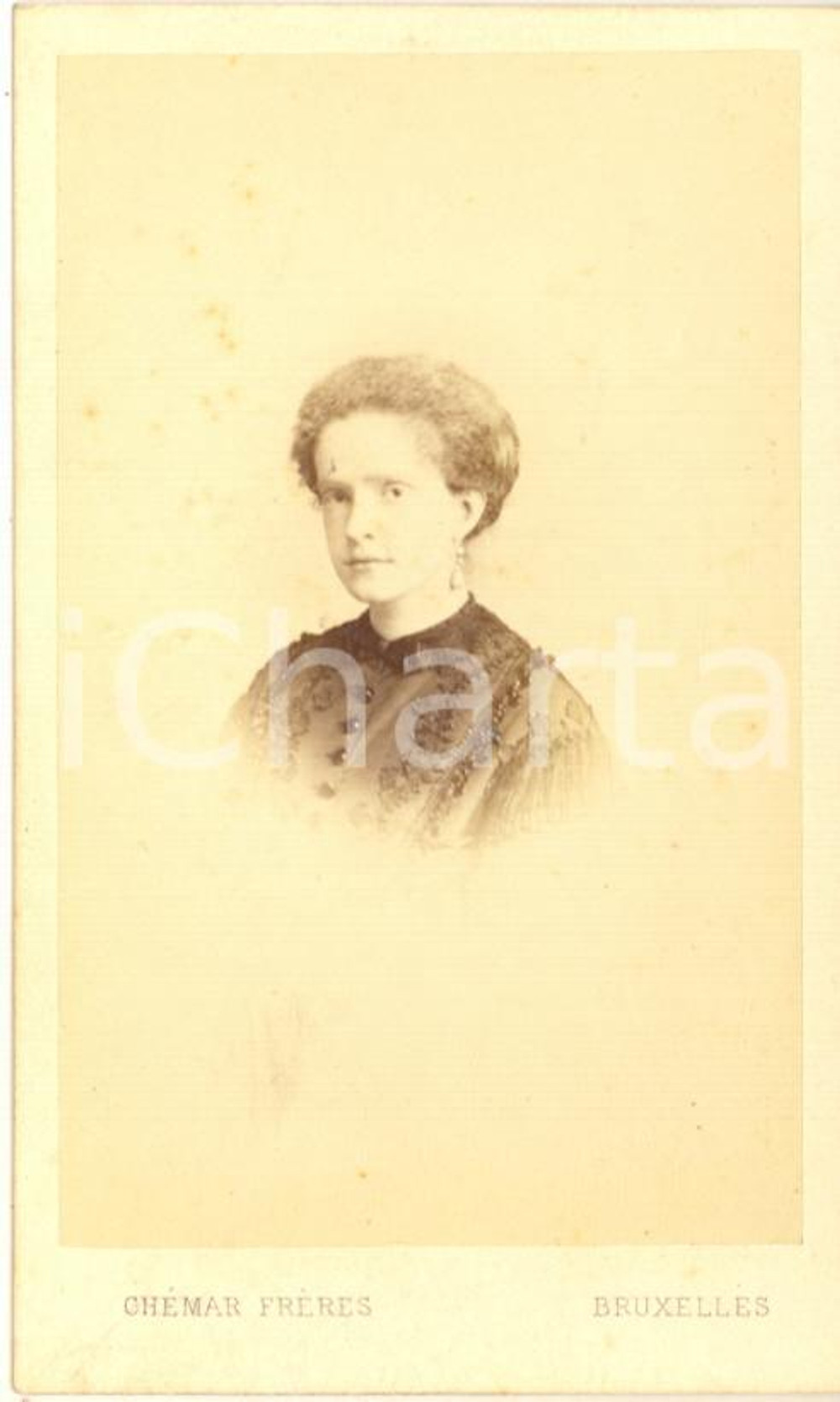 1860 Ritratto Maria Pia di SAVOIA Regina del Portogallo - Foto CDV GHEMAR Frères  Fotografia originale d'epoca.FOTOGRAFO: Ghemar Fr&egrave;res - BruxellesCONDIZIONI: G (minimi ingiallimenti)FORMATO: CDV    originale e autentica 1