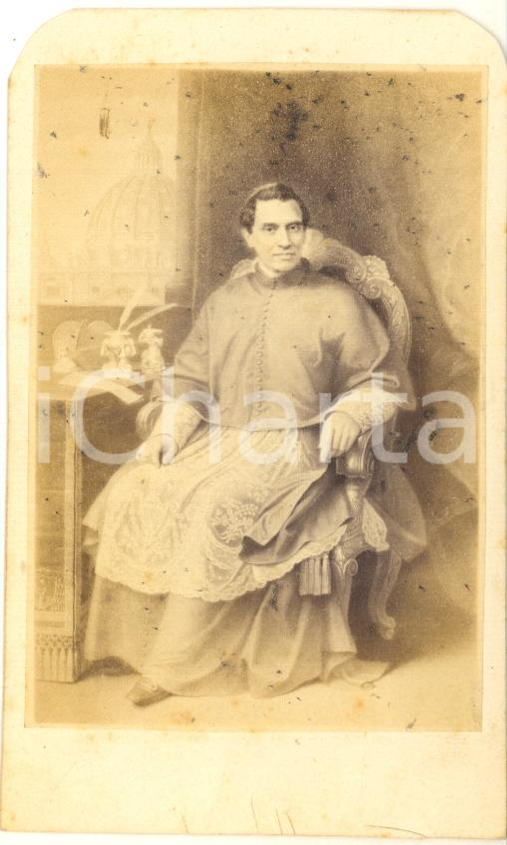 1870 ca Cardinale Giacomo ANTONELLI - Ritratto - Foto vintage albumina CDV  Fotografia originale d'epoca.CONDIZIONI: POOR (macchie al margine superiore; angoli arrotondati per l'inserimento in un album; piccoli tagli al margine inferiore)FORMATO: CDV    originale e autentica 1