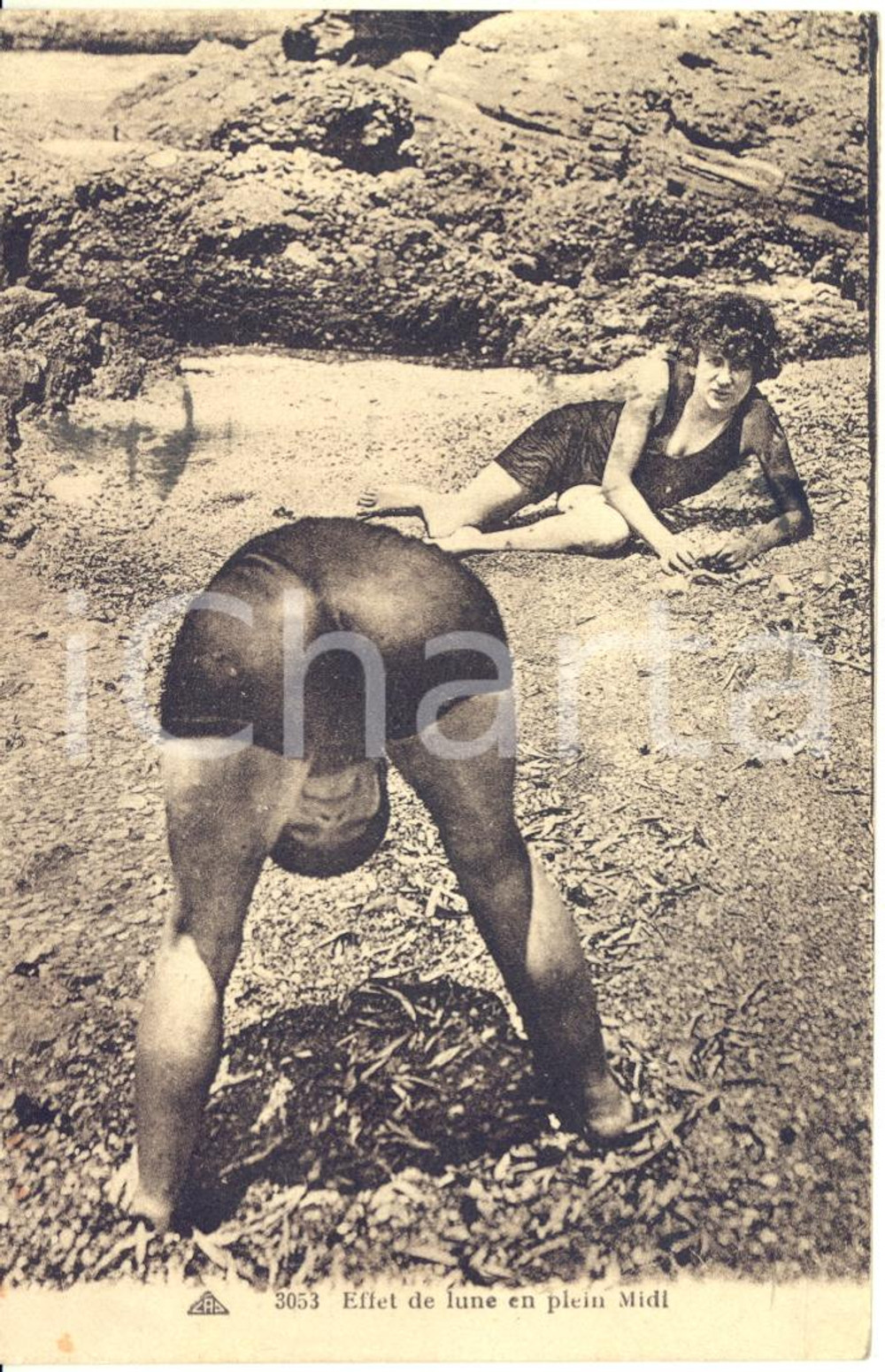 1921 EROTICA VINTAGE Donne in spiaggia con costume trasparente - Cartolina FP VG  Cartolina postale d'epoca, edita dalla Cie Alzacienne des Arts Photom&eacute;caniques (CAP) Strasbourg, n&deg; 3053, con didascalia "Effet de lune en plein midi".Viaggiata.CONDIZIONI: G (minimi ingiallimenti al margine inferiore)FORMATO: FP    originale e autentica 1