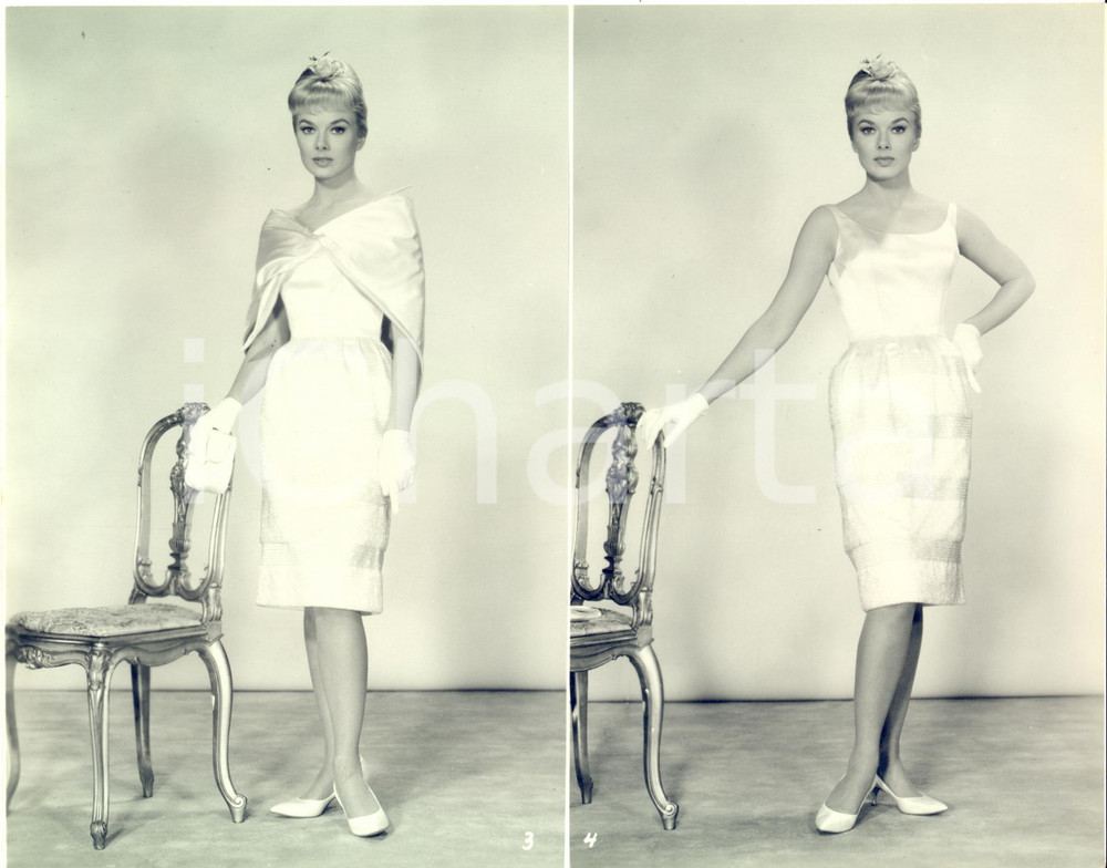 1960 ca FASHION Actress Leslie PARRISH in a sparkling sheath dress - Photo  Fotografia originale di agenzia, con didascalia coeva al verso.CONDIZIONI: FAIR (piegatura al margine superiore e difetti di stampa)FORMATO: 24x19 cm    originale e autentica 1