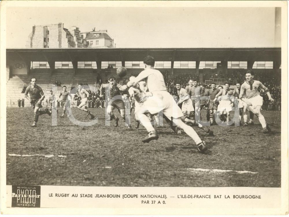 1942 RUGBY PARIS Stade Jean-Bouin - Paris-Bourgogne 37-0 - Photo 20x15  Fotografia d'epoca, dell'agenzia Paris-Soir.CONDIZIONI: GFORMATO: 20x15 cm     originale e autentica 1