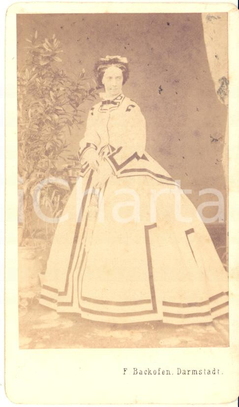 1860 ca Maria Alexandrovna (Marie of Hesse) Empress of RUSSIA *Photo BACKOFEN  Fotografia originale d'epoca, stampata all'albumina.FOTOGRAFO: F. Backofen - DarmstadtCONDIZIONI: G (minima sbrecciatura al margine inferiore)FORMATO: CDV    originale e autentica 1
