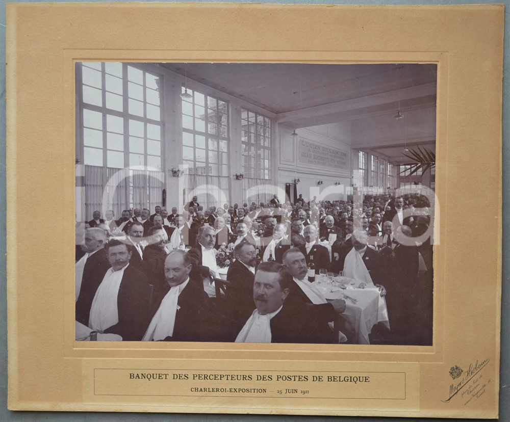 1911 EXPO CHARLEROI Banquet Percepteurs des Postes de Belgique *Photo 41x34 RARE  Rara e pregevole fotografia d'epoca, montata su cartoncino rigido.Datata 25 giugno 1911.FOTOGRAFO: Meyers-Hesbain - CharleroiCONDIZIONI: GFORMATO: 41x34 cm    originale e autentica 1