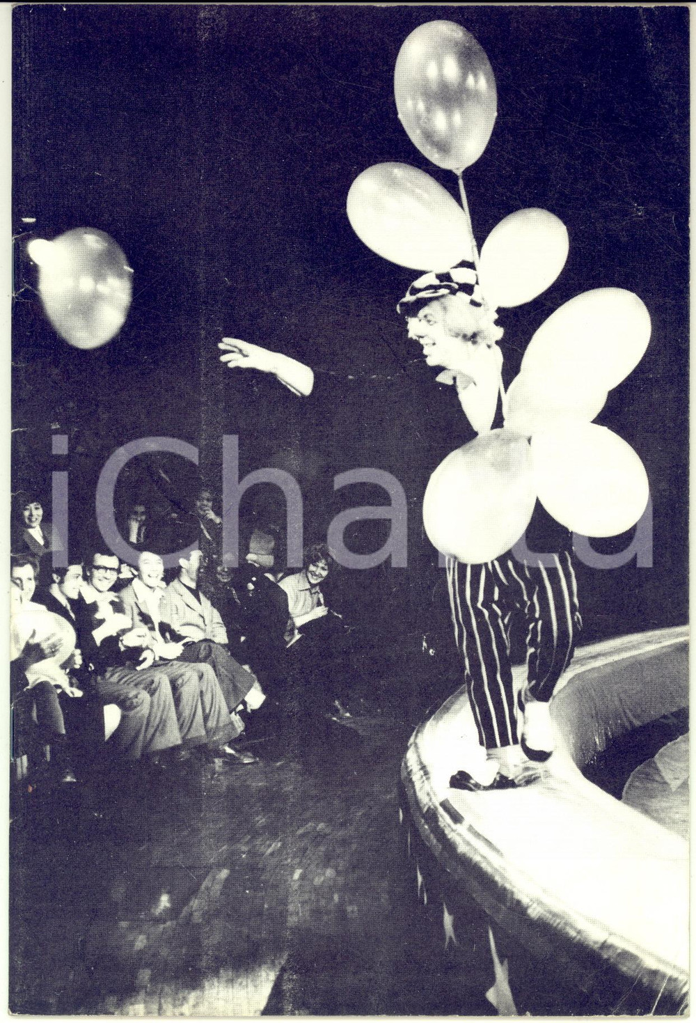 1959 BRUXELLES Le Cirque de Moscou - Libretto pubblicitario ILLUSTRATO b/n  Pubblicazione d'epoca, riccamente illustrata b/n.CONDIZIONI: FAIR (piegature angolari)PAGINE: 32    originale e autentica 1