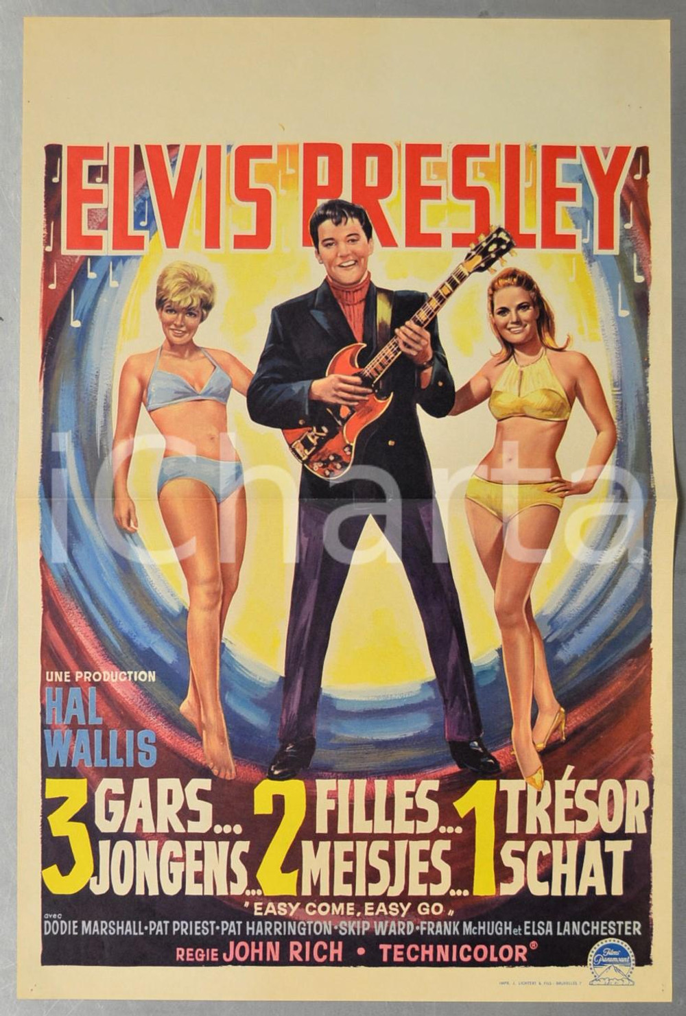 1967 ELVIS PRESLEY - 1 gars, 2 filles, 1 trésor EASY COME, EASY GO Manifesto Manifesto d'epoca, originale e autentico.DIMENSIONI: 35x54 cm CONDIZIONI: FAIR (forellini da affissione)    originale e autentica 1