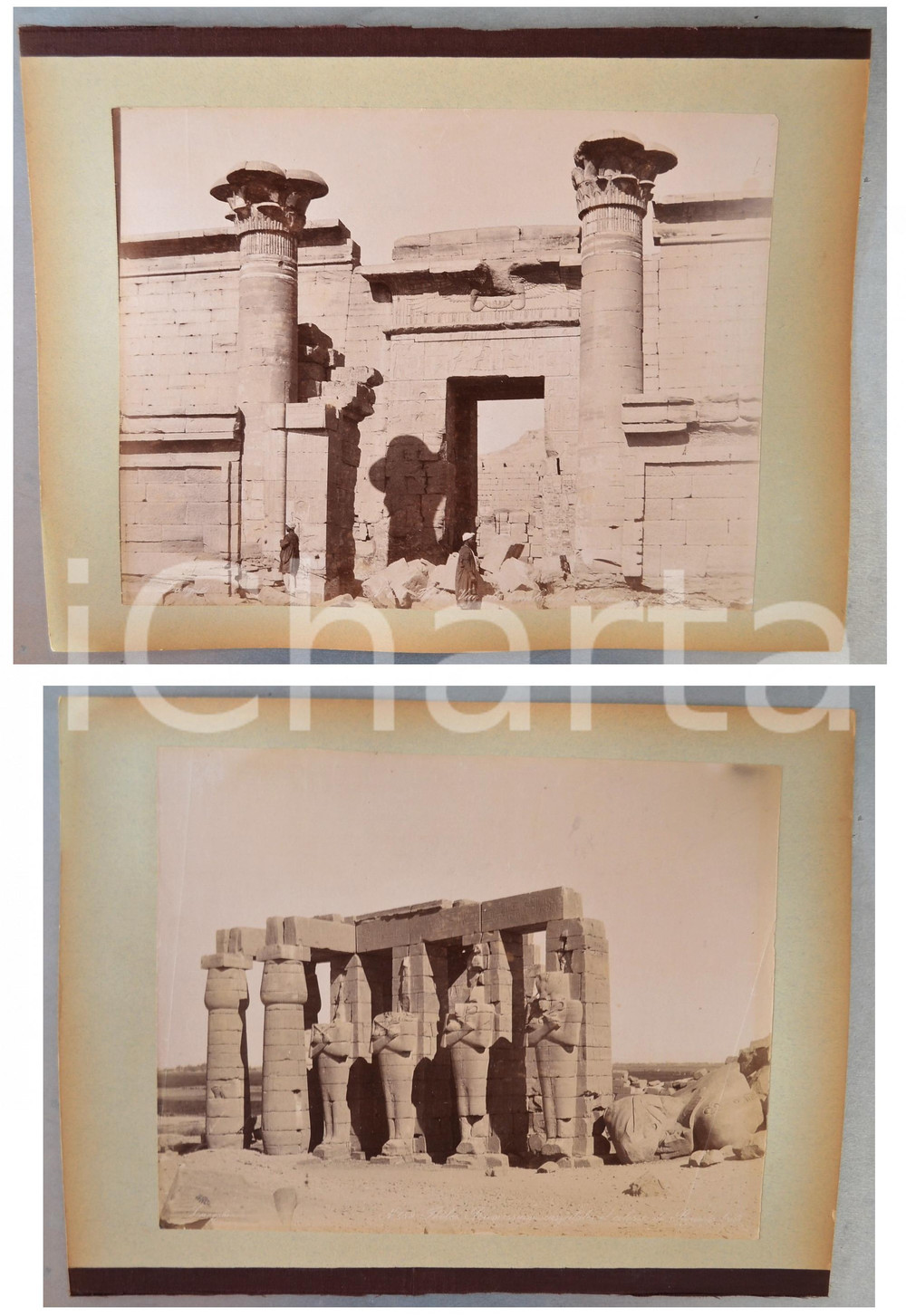 1880 ca EGYPTE - Adelphoi ZANGAKI - THEBES Temple Touthmes et Ramses - 2 photos Coppia di fotografie originali d'epoca, stampate all'albumina e montate sui due lati di un cartoncino rigido (telato a un margine).Le fotografie recano didascalia, numero e firma al negativo. Didascalie originali: - "n&deg; 651 Thebes Vue du temple de Touthmes et de Ramses III" - "n&deg; 659 Thebes Ramesseum caryatides et colosse de Ramses bris&eacute;"FOTOGRAFO: George e Constantinos Zangakis (Adelphoi Zangaki)CONDIZIONI: F (piegature alla foto 659)FORMATO: 35x27 cm (cartoncino); 22x28 cm (fotografie)    originale e autentica 1