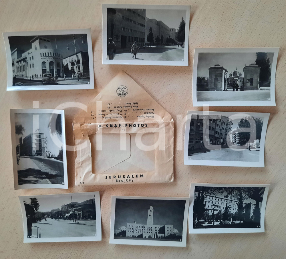 1955 ca ISRAEL - JERUSALEM New City - 8 snap- photos 9x6 cm  Lotto di 8 fotografie d'epoca, con custodia originale. GOOD/buono fotografie in buone condizioni; bustina riparata con adesivo Formato: 9x6 cm (singola fotografia) originale e autentica 1