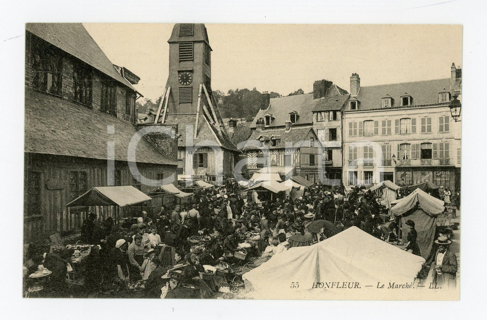1920 ca HONFLEUR (FRANCE) Le marché - Carte postale FP NV  Cartolina postale d'epoca, non viaggiata.CONDIZIONI: FFORMATO: FP    originale e autentica 1