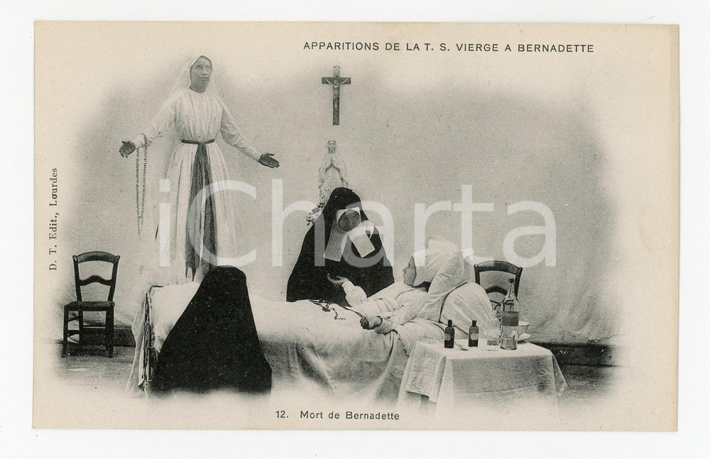 1905 ca LOURDES Apparition de la Vierge - Morte de Bernadette - Carte postale  Cartolina postale d'epoca, non viaggiata.EDITORE: D.T. Edit., LourdesCONDIZIONI: GFORMATO: FP    originale e autentica 1