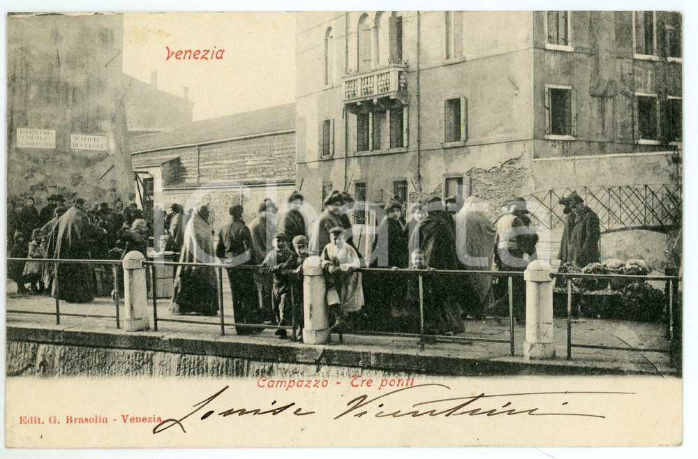 1900 ca VENEZIA Campazzo tre ponti - Cartolina ANIMATA FP VG  Cartolina postale d'epoca, viaggiata.CONDIZIONI: FAIR (piegatura all'angolo superiore destro)FORMATO: FP    originale e autentica 1