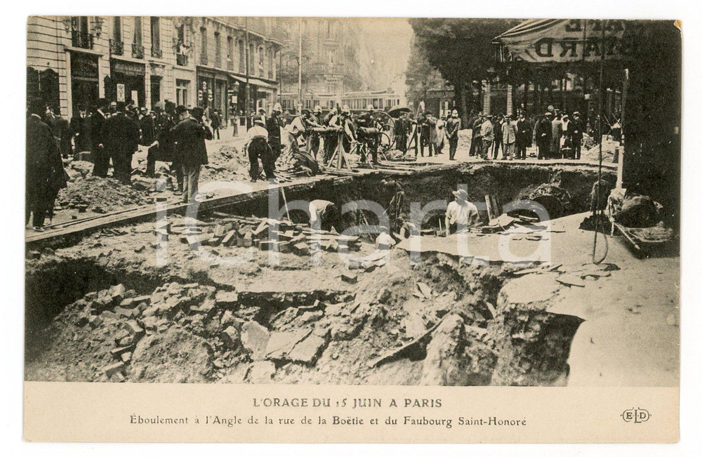 1910 ca PARIS Orage 15 Juin - Eboulement Faubourg Saint-Honoré - Carte postale  Cartolina postale d'epoca, non viaggiata.CONDIZIONI: GFORMATO: FP    originale e autentica 1