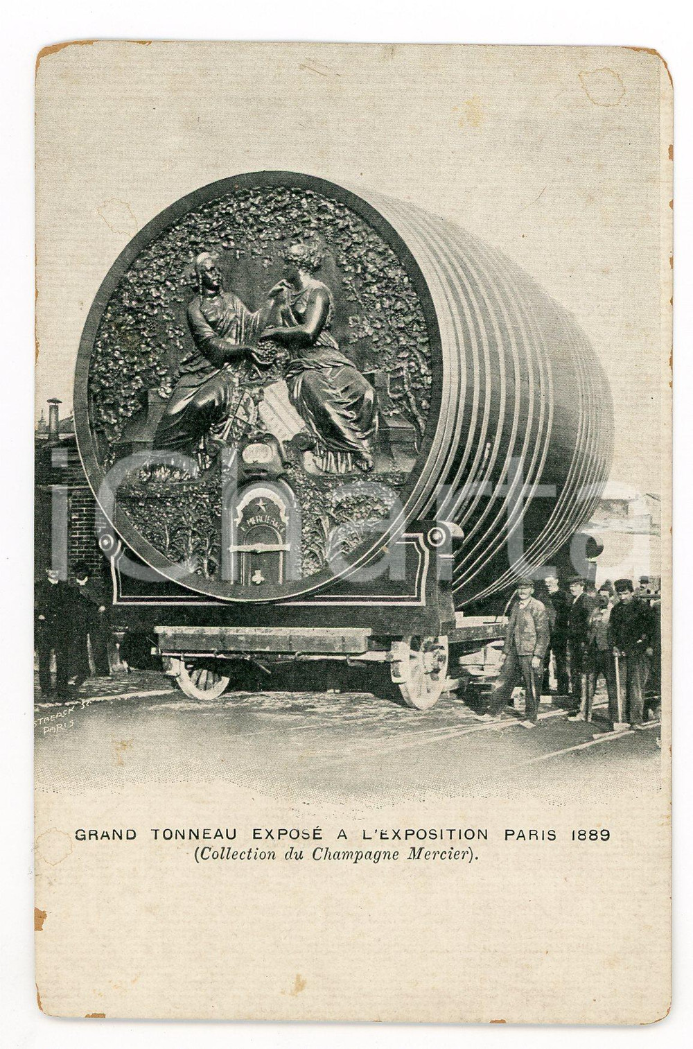 1899 EXPOSITION PARIS Grand Tonneau - Champagne MERCIER - Carte postale ANIMEE  Cartolina postale d'epoca, non viaggiata.CONDIZIONI: FAIR (piccole abrasioni marginali; smussature angolari, piegatura marginale)FORMATO: FP    originale e autentica 1