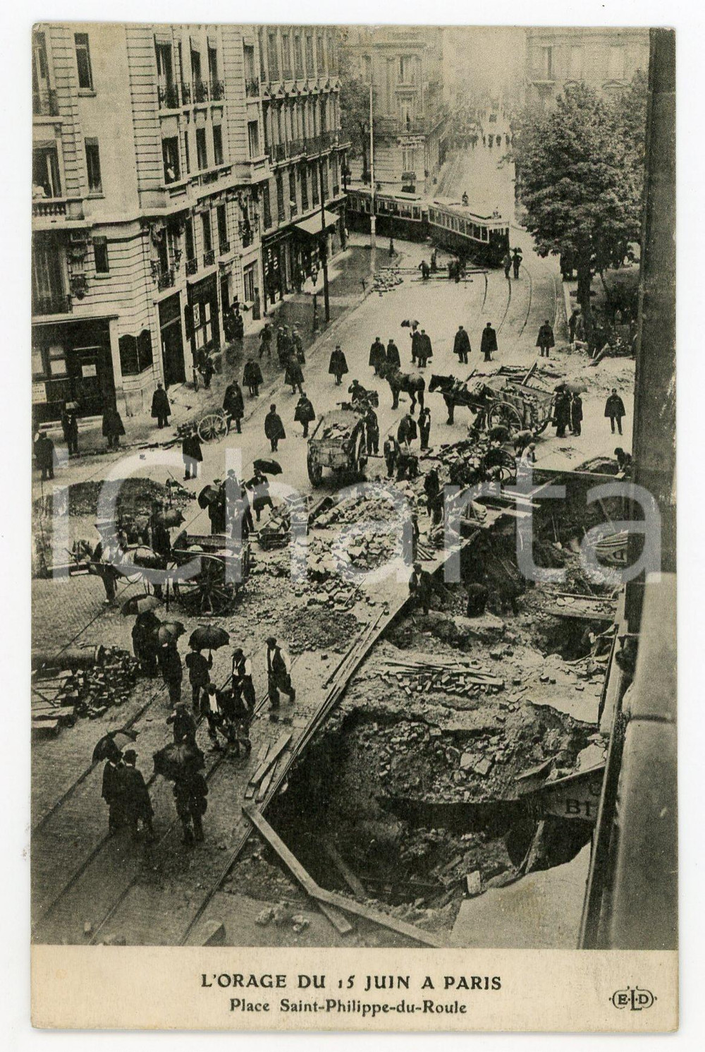 1914 PARIS Orage du 15 Juin - Place Saint-Philippe-de-Roule *Carte postale  Cartolina postale d'epoca, scritta ma non viaggiata. GOOD/buono  Formato: 9x14 cm originale e autentica 1