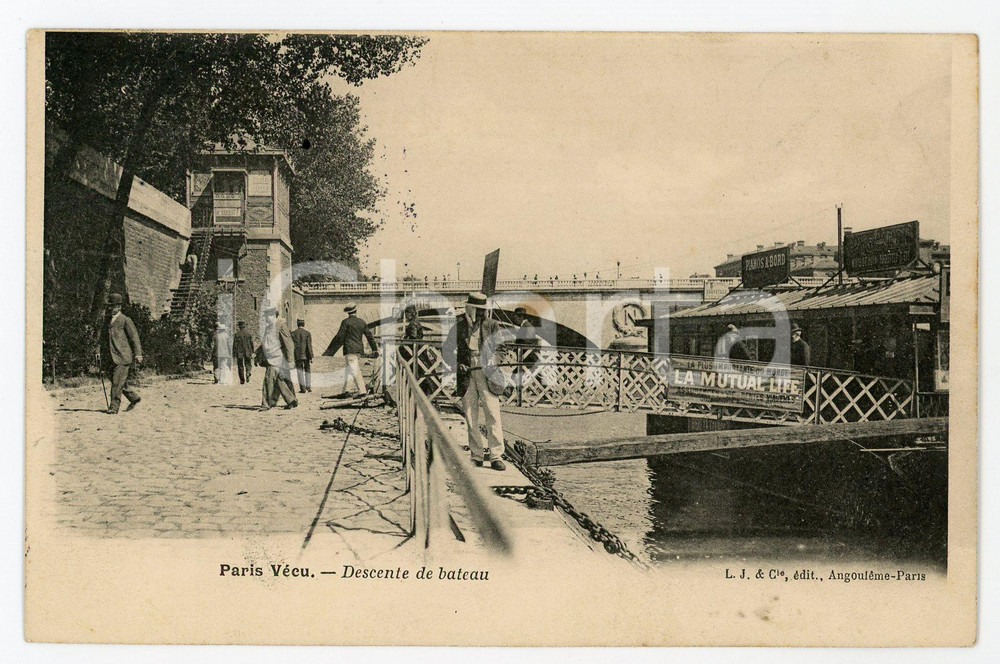 1906 PARIS VECU - Descente de bateau - Carte postale ANIMEE  Cartolina postale d'epoca, viaggiata. FAIR/discreto macchia centrale Formato: 14x9 cm originale e autentica 1