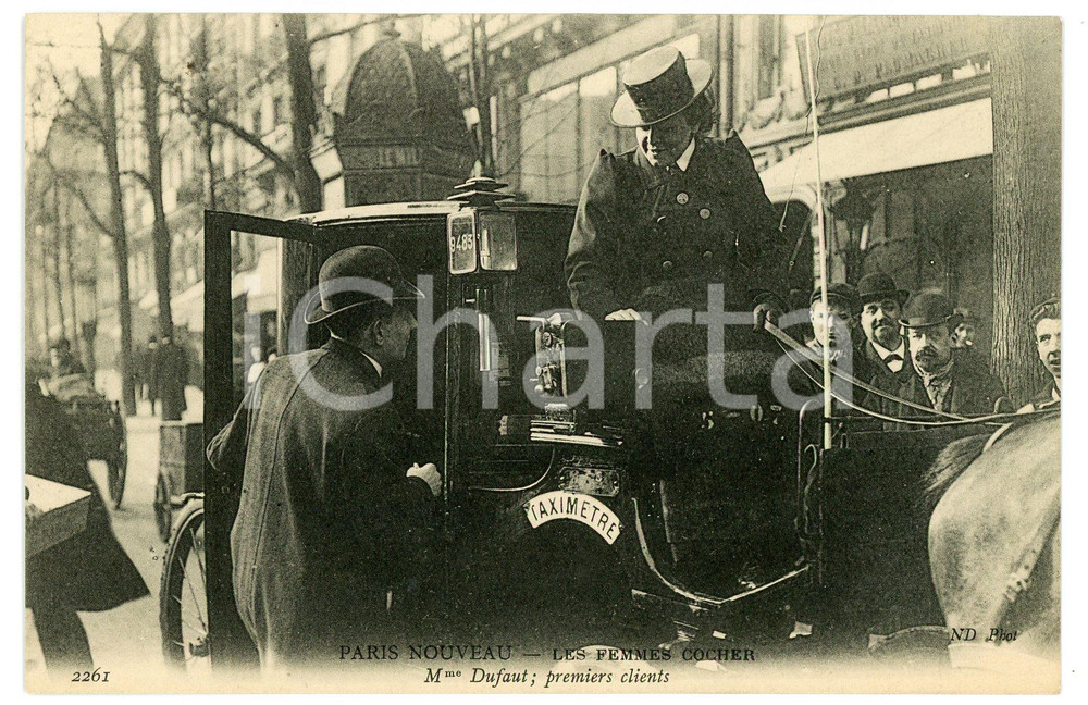 1910 ca PARIS NOUVEAU Les femmes cocher - Mme Dufaut - CPA Carte postale Cartolina postale, originale d'epoca, non viaggiata. GOOD/buono  Formato: 14x9 cm originale e autentica 1