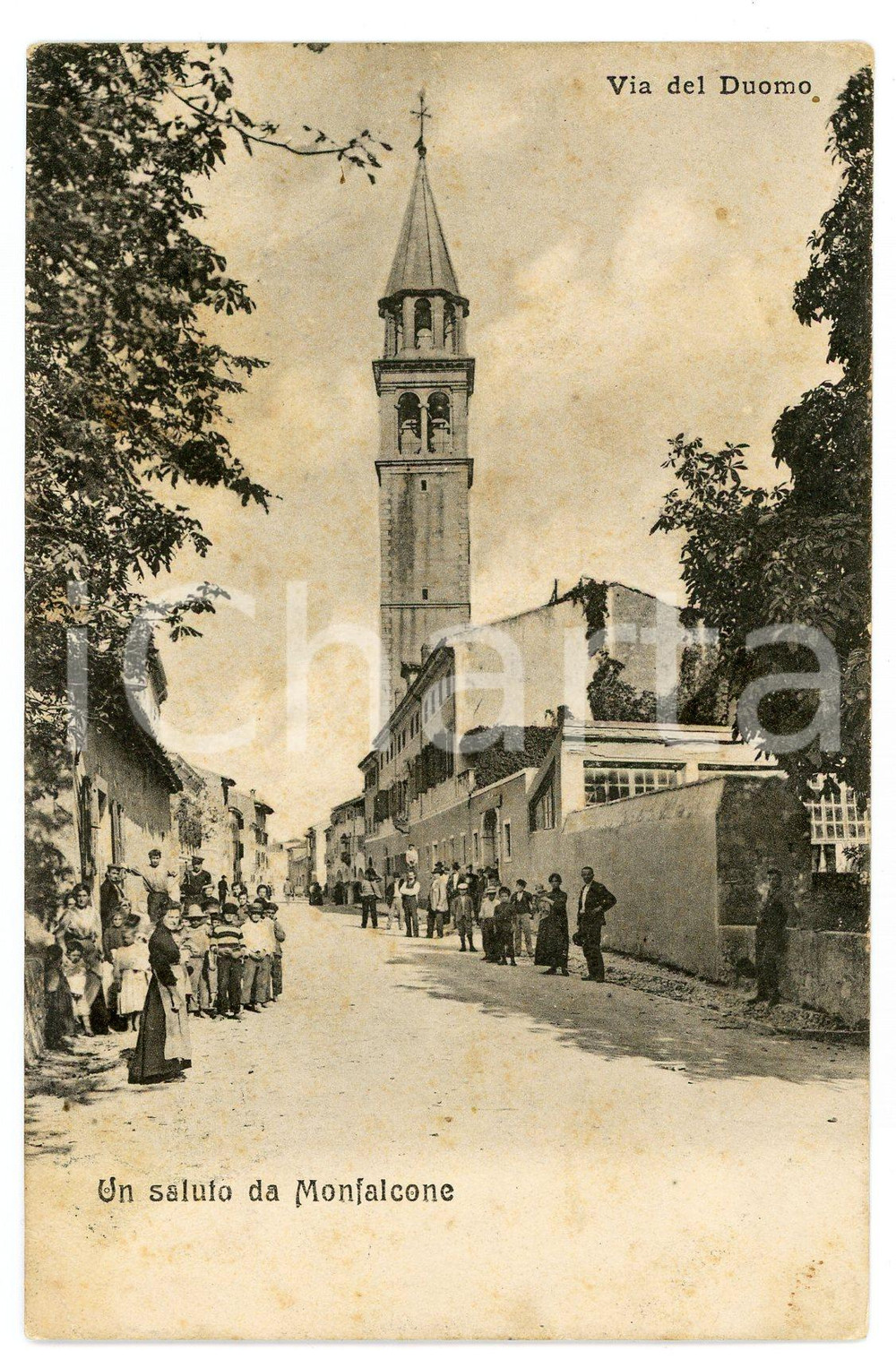 1920 ca MONFALCONE (GO) Via del Duomo - Cartolina vintage FP VG animatissima  Cartolina postale d'epoca, viaggiata con bollo asportato.CONDIZIONI: FAIR (lievi piegature angolari e fioriture)FORMATO: FP    originale e autentica 1