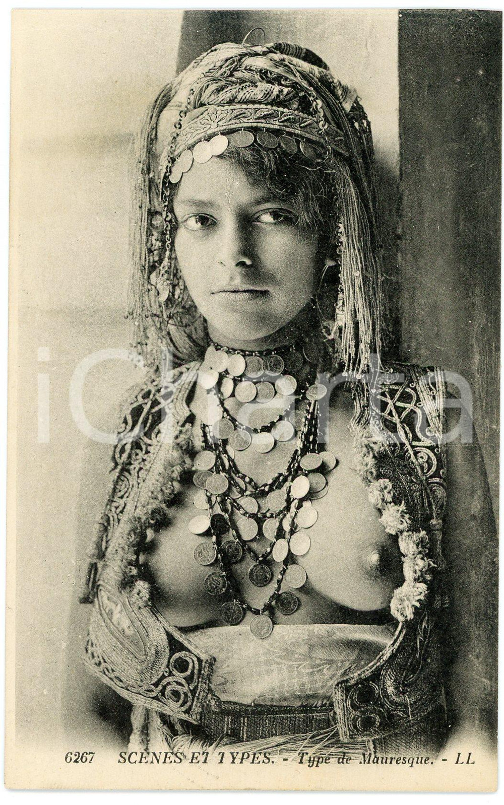 1910 ca NU ETHNIQUE Type de Mauresque - Vintage postcard topless FP NV  Cartolina postale d'epoca, non viaggiata.CONDIZIONI: GFORMATO: FP    originale e autentica 1