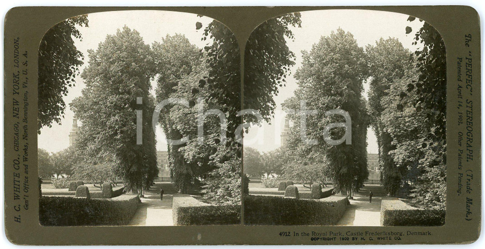 1903 Castle FREDERIKSBORG (DENMARK) In the Royal Park - Stereoview WHITE Fotografia stereoscopica d'epoca, su cartoncino rigido.EDITORE: H. C. White, USA FORMATO: 18x9 cmCONDIZIONI: G     originale e autentica 1
