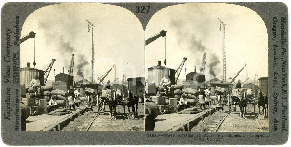 1914 VALPARAISO CHILE Goods arriving at docks for shipment - Stereoview KEYSTONE Fotografia stereoscopica d'epoca, su cartoncino rigido.EDITORE: Meadville, Pa.  - Keystone View CompanyFORMATO: 18x9 cmCONDIZIONI: G     originale e autentica 1