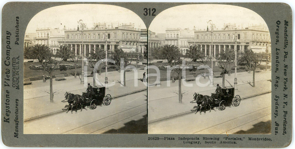 1910 ca MONTEVIDEO (URUGUAY) Plaza Indipendencia showing "Portales" Stereoview Fotografia stereoscopica d'epoca, su cartoncino rigido.EDITORE: Meadville, Pa.  - Keystone View CompanyFORMATO: 18x9 cmCONDIZIONI: G     originale e autentica 1