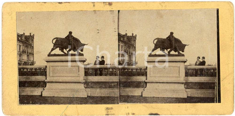 1910 ca LIEGE (BELGIQUE) Le Taureau de Mignon - ANIMATED Stereoview Fotografia stereoscopica d'epoca, su cartoncino rigido.FORMATO: 18x9 cmCONDIZIONI: POOR (macchie)    originale e autentica 1
