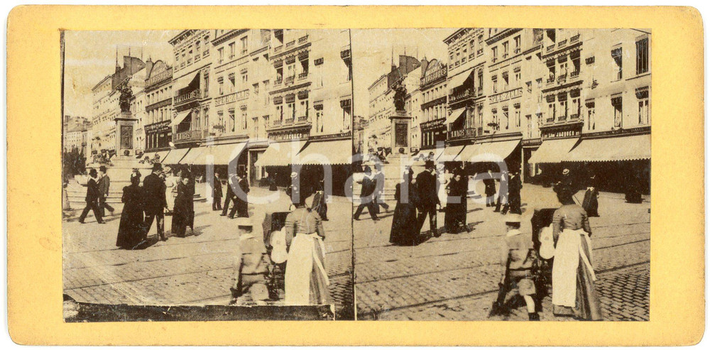 1910 ca LIEGE Rue Vinâve d'Ile et fontaine de la Vierge - ANIMATED Stereoview Fotografia stereoscopica d'epoca, su cartoncino rigido.FORMATO: 18x9 cmCONDIZIONI: G    originale e autentica 1